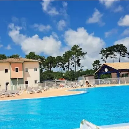 / Les Du Avec Piscine וילה *