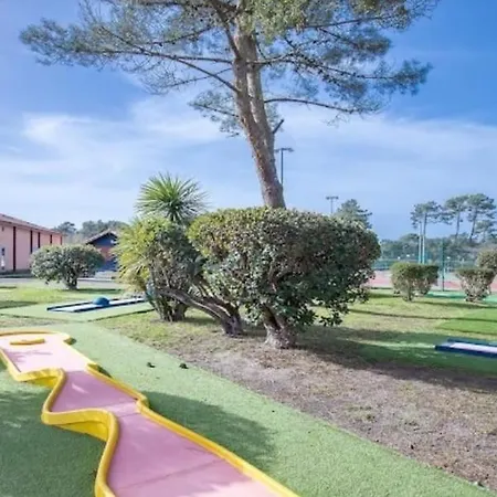 / Les Du Avec Piscine Villa *